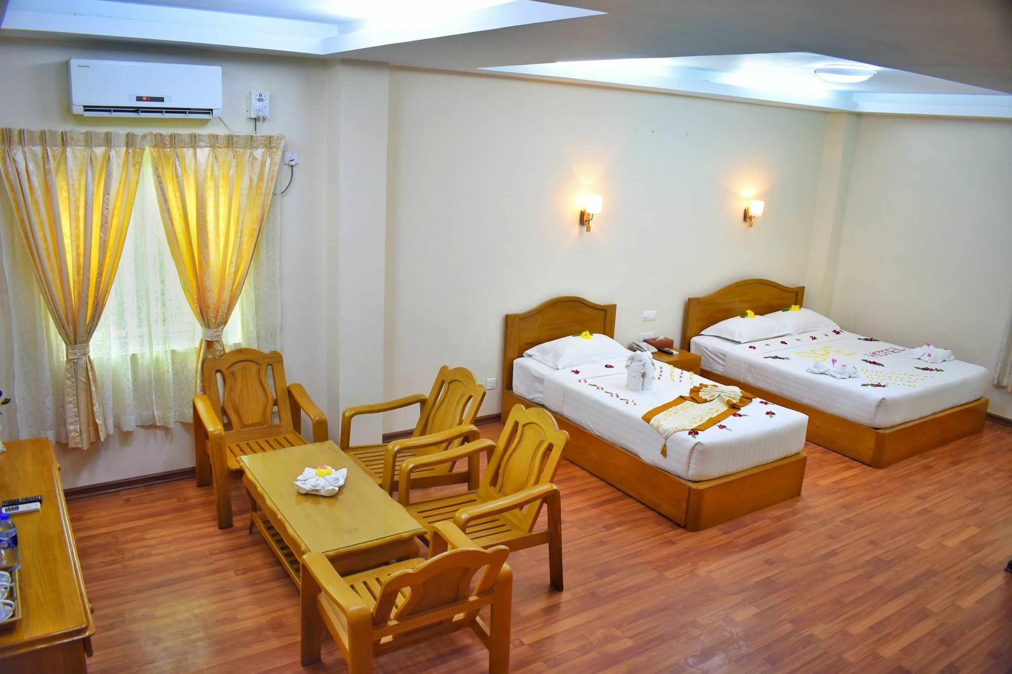 Shwe Poe Eain Hotel New Bagan Exterior foto
